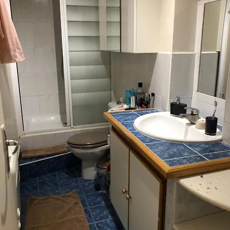 Private Near Nation, Hotel